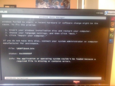 Po zapnutí naběhne toto