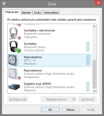 Na sluchátka s mikrofonem nejde žádné nastavení, ani se na ně připojit, jdou pouze sluchátka