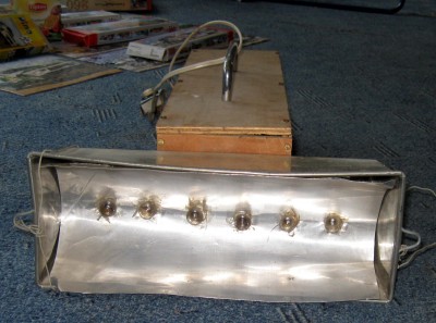 Stará svítilna, jenž mě byla inspirací. Poznamenaná časem a naprostým nedostakem dílenského vybavení